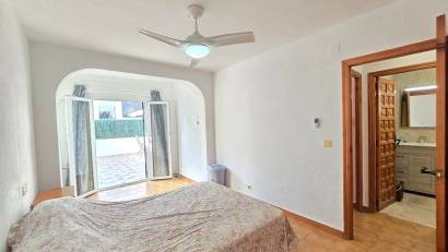 Återförsäljning - Townhouse * -
Villamartin * - Los Dolses *