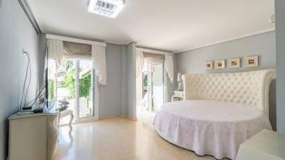 Återförsäljning - Villa -
Torrevieja - Torre la mata
