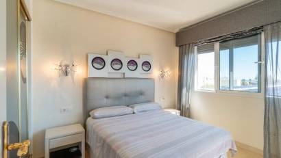 Återförsäljning - Villa -
Torrevieja - Torre la mata
