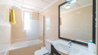 Återförsäljning - Villa -
Torrevieja - Torre la mata