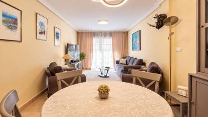 Resale - Apartment -
Torrevieja