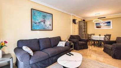 Resale - Apartment -
Torrevieja