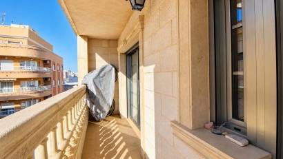Resale - Apartment -
Torrevieja