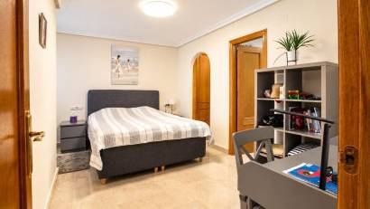 Resale - Apartment -
Torrevieja