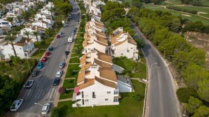 Resale - Bungalow -
Orihuela Costa - Villamartín - Las Filipinas
