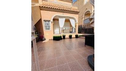 Reventa - Apartment -
Orihuela Costa - El Galan