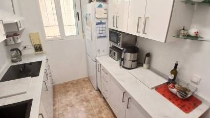 Återförsäljning - Villa -
Villamartin - Costa Blanca