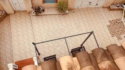 Återförsäljning - Villa -
Villamartin - Costa Blanca