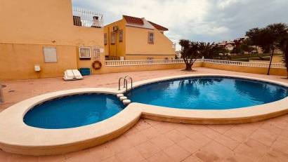 Resale - Apartment -
Villamartin - Villamartín