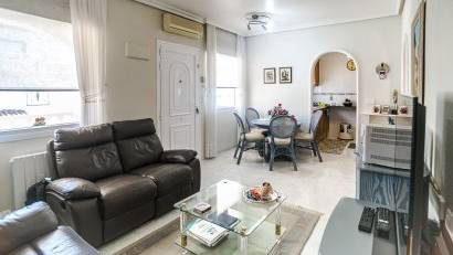 Återförsäljning - Villa -
Orihuela Costa - Los Altos