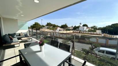 Återförsäljning - Apartment -
Dehesa de campoamor - Campoamor