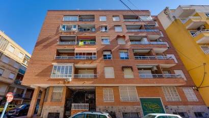 Återförsäljning - Apartment -
Torrevieja - Playa del Acequión