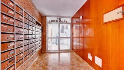 Återförsäljning - Apartment -
Torrevieja - Playa del Acequión