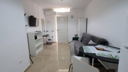 Återförsäljning - Apartment -
Orihuela Costa - La Regia