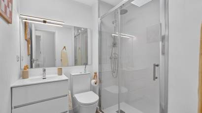 Återförsäljning - Radhus -
Villamartin - Villamartín