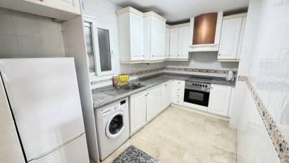 Återförsäljning - Apartment -
Villamartin - Villamartín