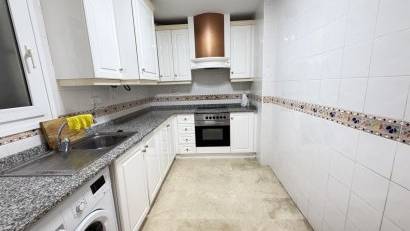 Återförsäljning - Apartment -
Villamartin - Villamartín
