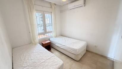 Återförsäljning - Apartment -
Villamartin - Villamartín