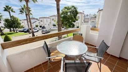 Återförsäljning - Apartment -
Villamartin - Villamartín