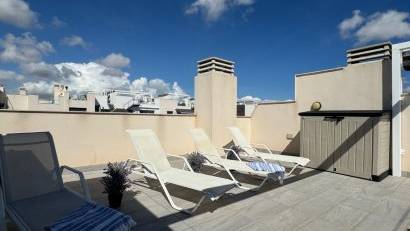 Återförsäljning - Apartment -
Orihuela Costa - Villamartín