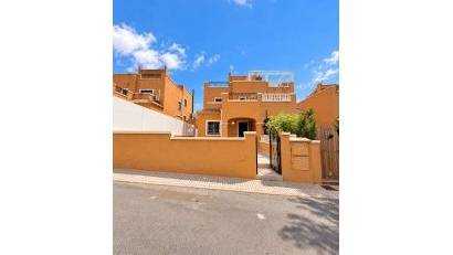 Återförsäljning - Villa -
Orihuela Costa - Dream Hills