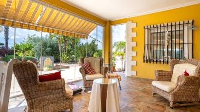 Återförsäljning - Detached villa -
Elche - La Hoya
