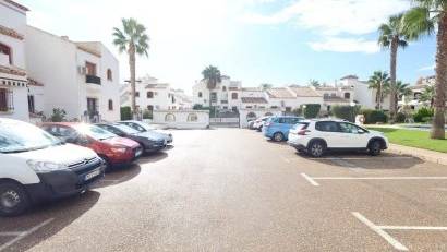 Återförsäljning - Apartment -
Orihuela Costa - PAU 8