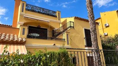 Reventa - Apartment -
La Rellana