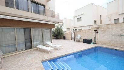 Återförsäljning - Villa -
Orihuela Costa - Villamartín-Las Filipinas