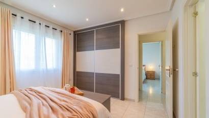 Återförsäljning - Villa -
Orihuela Costa - Playa Flamenca