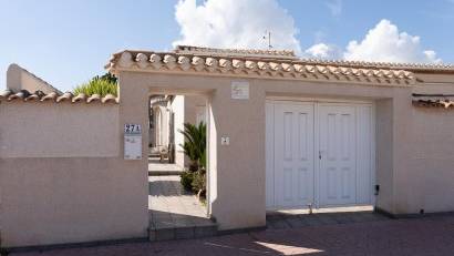 Återförsäljning - Villa -
Orihuela Costa - Playa Flamenca
