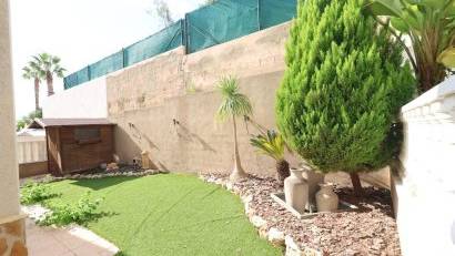 Återförsäljning - Villa -
Orihuela Costa - Las Filipinas
