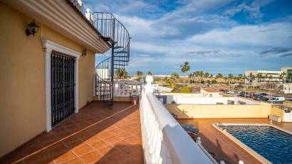 Återförsäljning - Villa -
Torrevieja - LOS BALCONES - LOS ALTOS