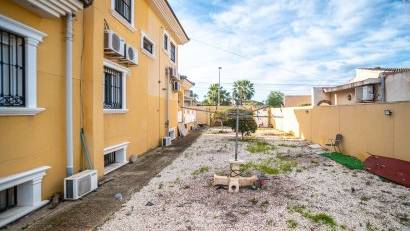 Återförsäljning - Villa -
Torrevieja - LOS BALCONES - LOS ALTOS