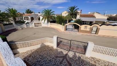 Återförsäljning - Villa -
Rojales - Ciudad Quesada