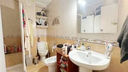 Återförsäljning - Apartment / Duplex -
Torrevieja - Playa de los Naufragos