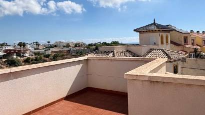 Resale - Villa -
Orihuela Costa