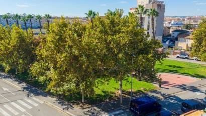 Reventa - Apartment / Duplex -
Torrevieja