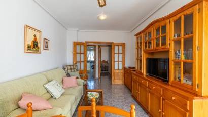 Reventa - Apartment / Duplex -
Torrevieja
