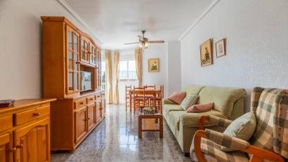 Reventa - Apartment / Duplex -
Torrevieja