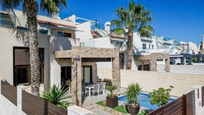 Återförsäljning - Villa -
Ciudad quesada - Pueblo Bravo