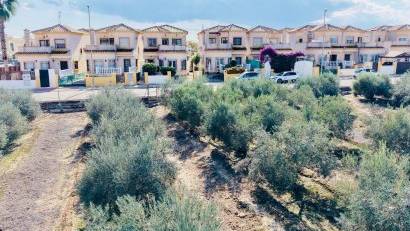 Återförsäljning - Detached villa -
Los Montesinos - La Herrada