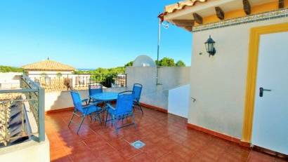 Reventa - Adosado -
Villamartin - Villamartín
