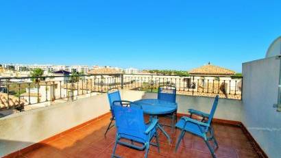Reventa - Adosado -
Villamartin - Villamartín