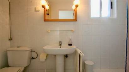 Återförsäljning - Villa -
Villamartin - Villamartín