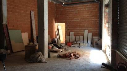 Resale - Commercial Unit -
Los Montesinos