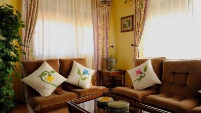 Resale - Finca -
Orihuela