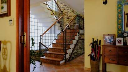 Resale - Finca -
Orihuela