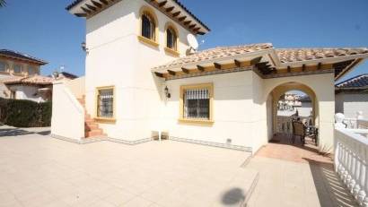 Återförsäljning - Detached villa -
Orihuela Costa - La Zenia