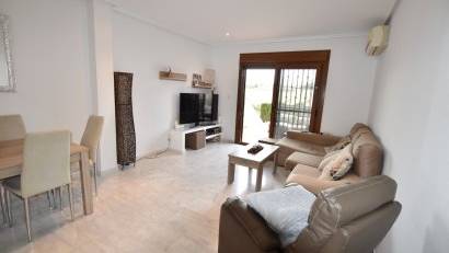 Resale - Townhouse -
Algorfa